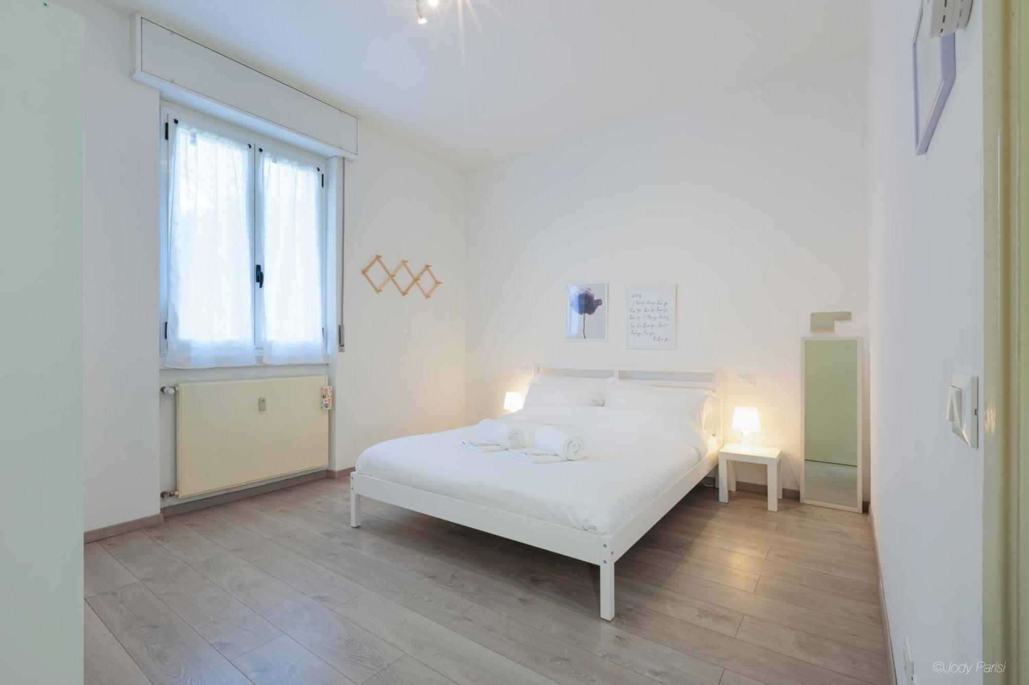 White Pearl Bgy Station Apartament